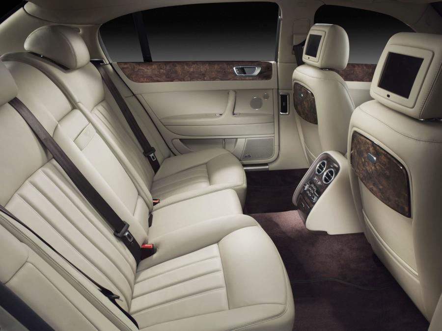  Bentley Continental Flying Spur 2009 года  (фото 2 из 4)